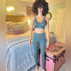 Victoria's Secret Sport Green Matching Set Sz XS Long and 34D - hot